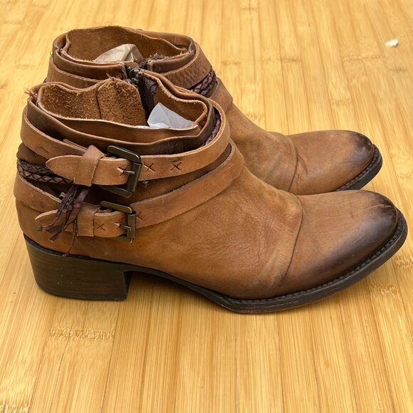Freebird by Steven SIMBA leather belted brown ankle bootie 9 zippered boho cowgi - Picture 10 of 13